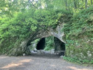 Jeskyně šipka v Národním sadu, Štramberk
